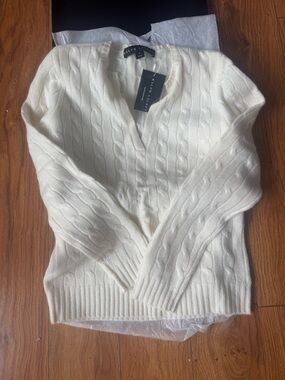 Ralph Lauren Women’s 100% Cashmere Cream Cable-Knit V-Neck Pullover Sweater
